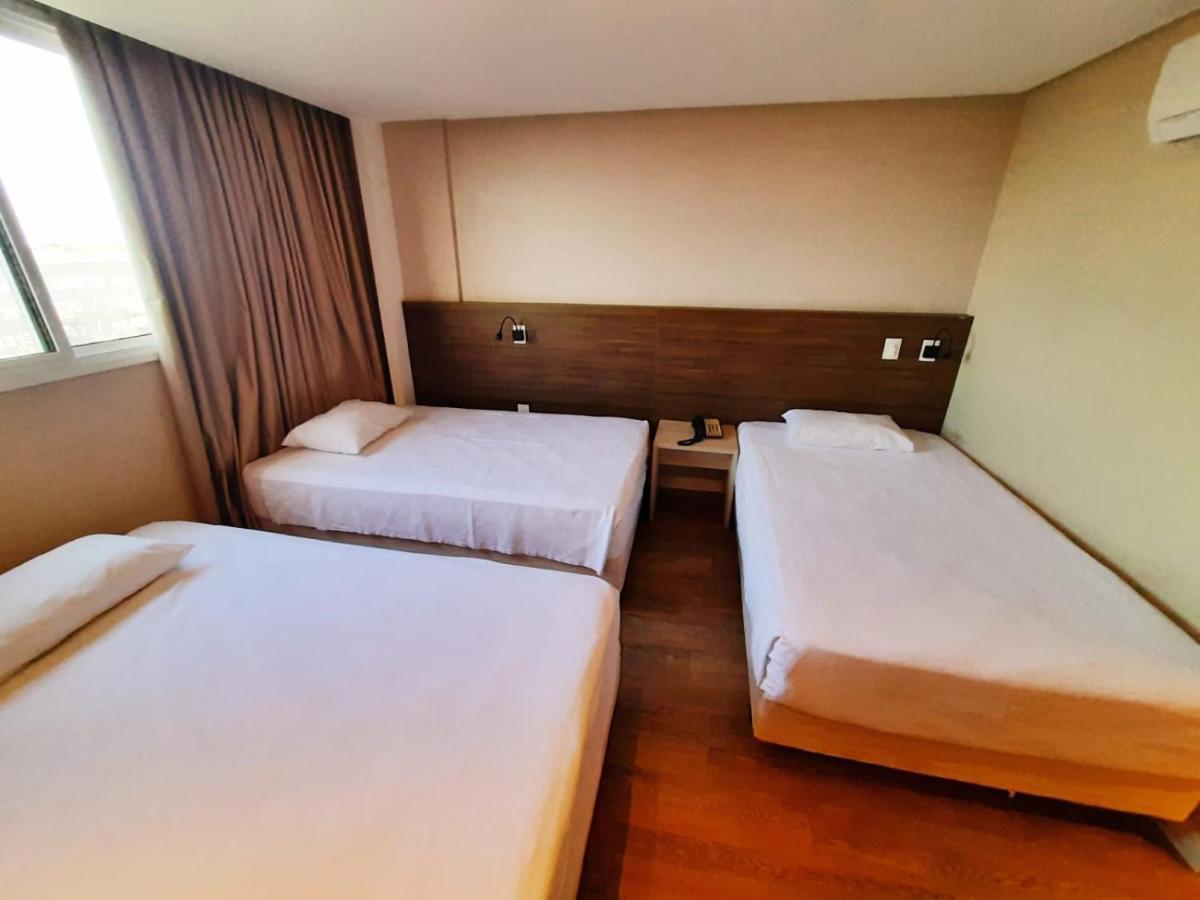 Crystal Plaza Hotel Anápolis Esterno foto